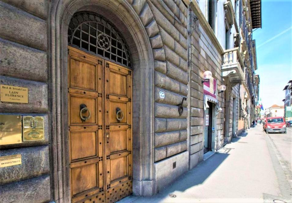 Charming Suite Cavour Heart Of Florence Buitenkant foto