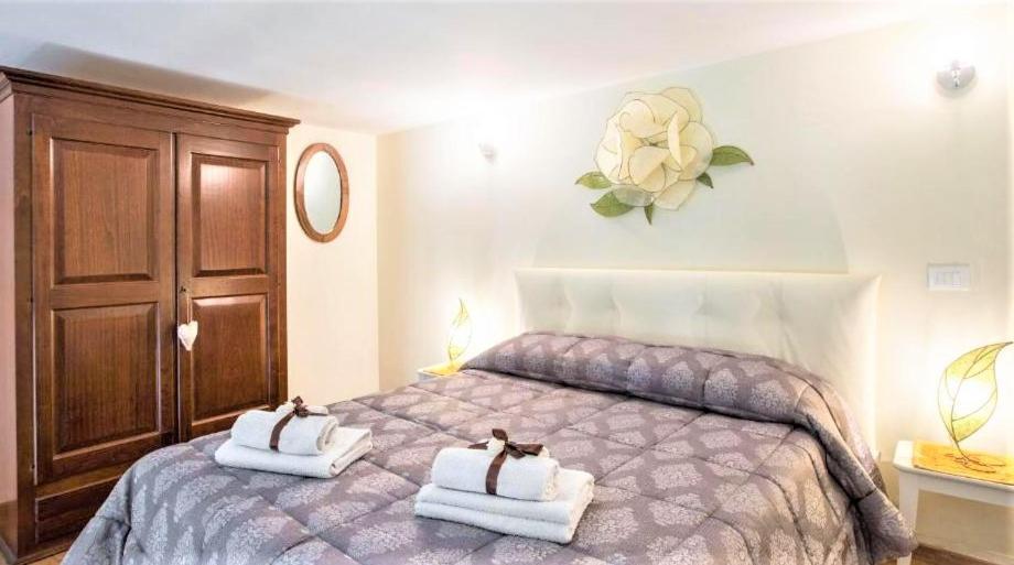 Charming Suite Cavour Heart Of Florence Buitenkant foto