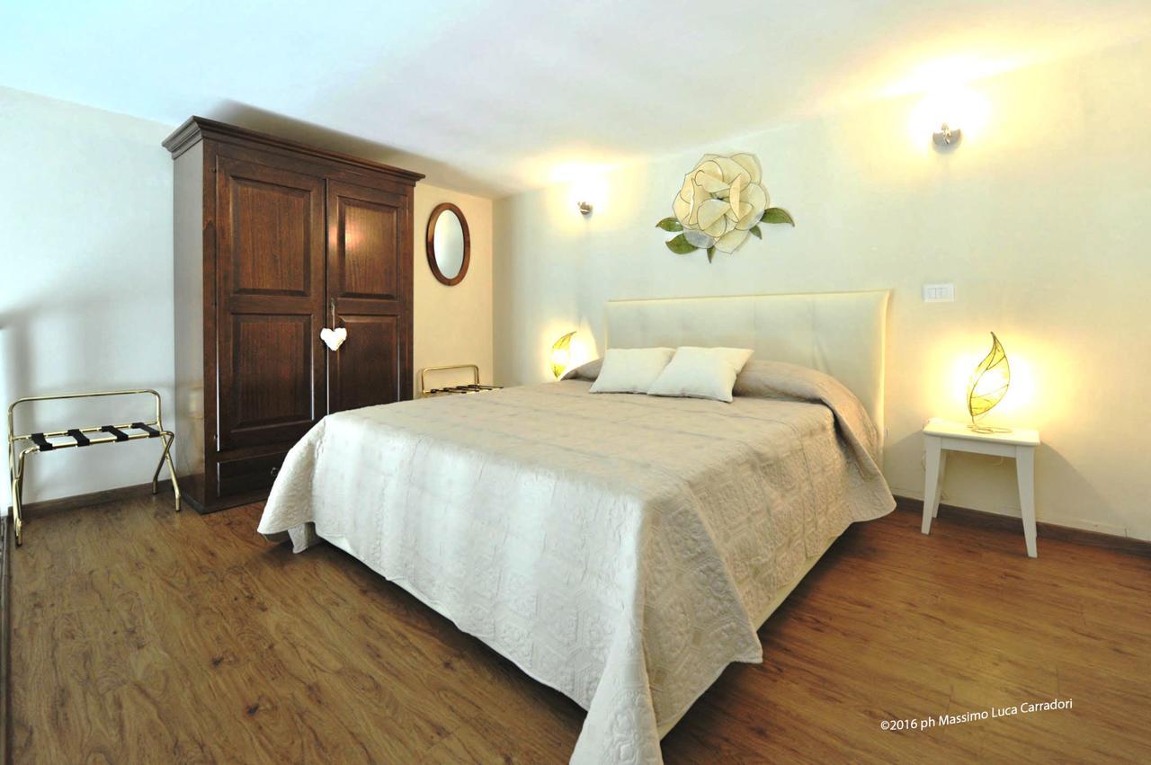 Charming Suite Cavour Heart Of Florence Buitenkant foto