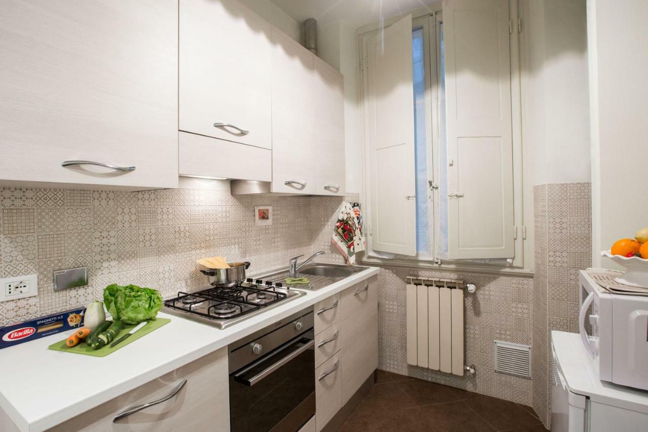 Charming Suite Cavour Heart Of Florence Buitenkant foto