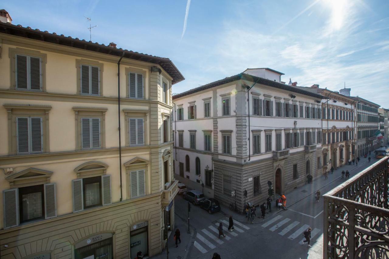 Charming Suite Cavour Heart Of Florence Buitenkant foto
